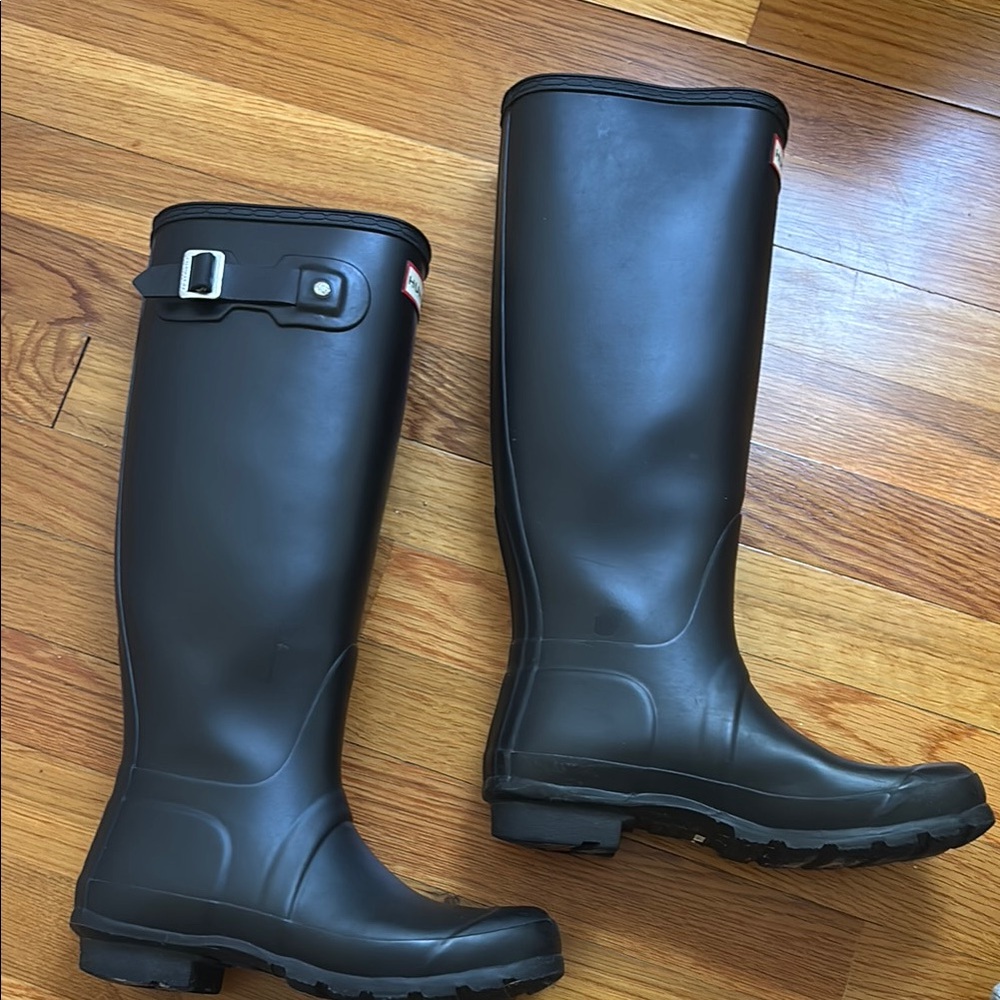 Hunter Black Tall Rain Boots